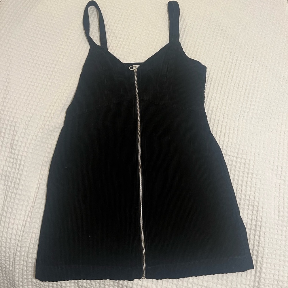Topshop black mini dress size 8 petit